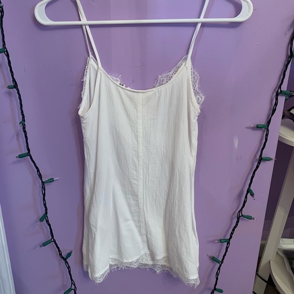 🦋 H&M Top 🦋 - Picture 5 of 6